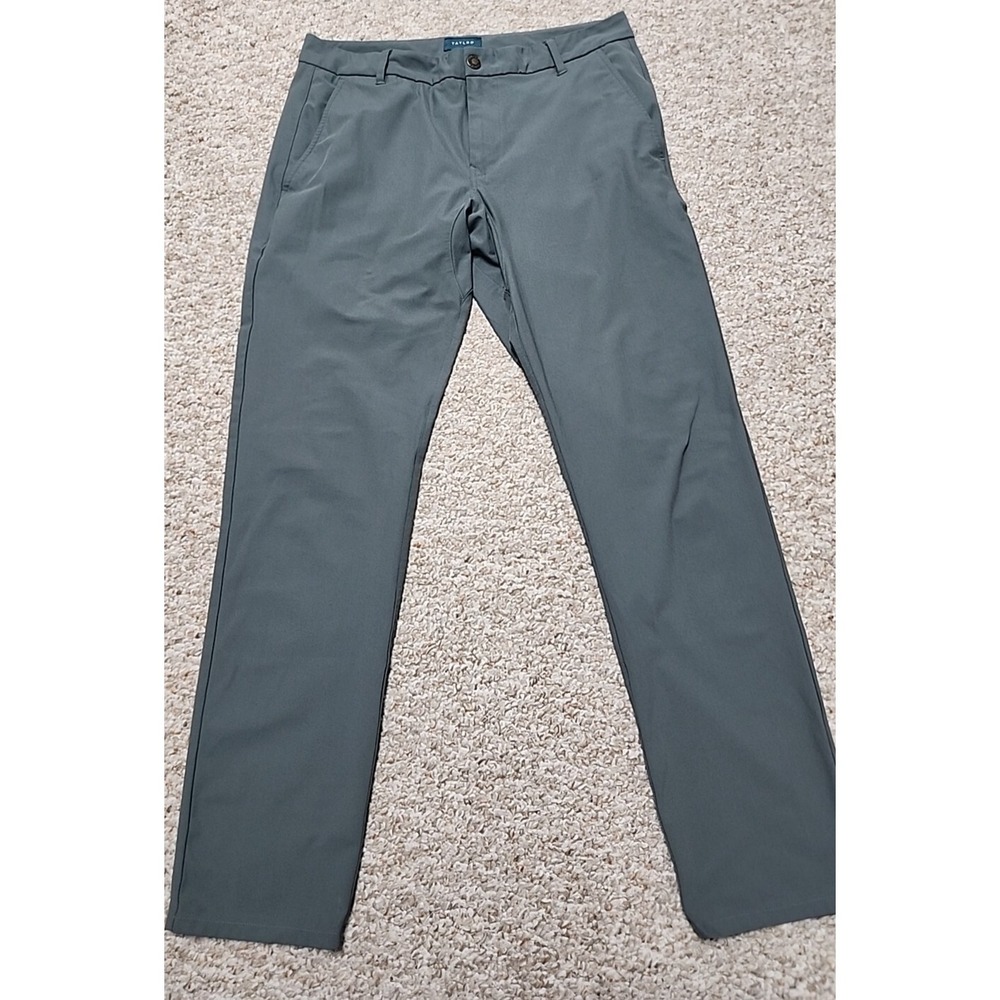 Taylrd Pants Men’s 33x32 Standard Fit Gray Flat Front Golf Performance Stretch